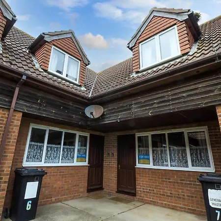 Seaside Holiday Cottage By The Beach In Beautiful Hemsby, Norfolk Ref 99006J Exterior photo